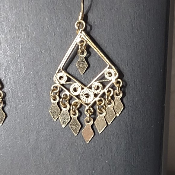 Cute Diamond Shaped Dangle Earring With 925 Sterling Silver Hooks - Picture 3 of 11